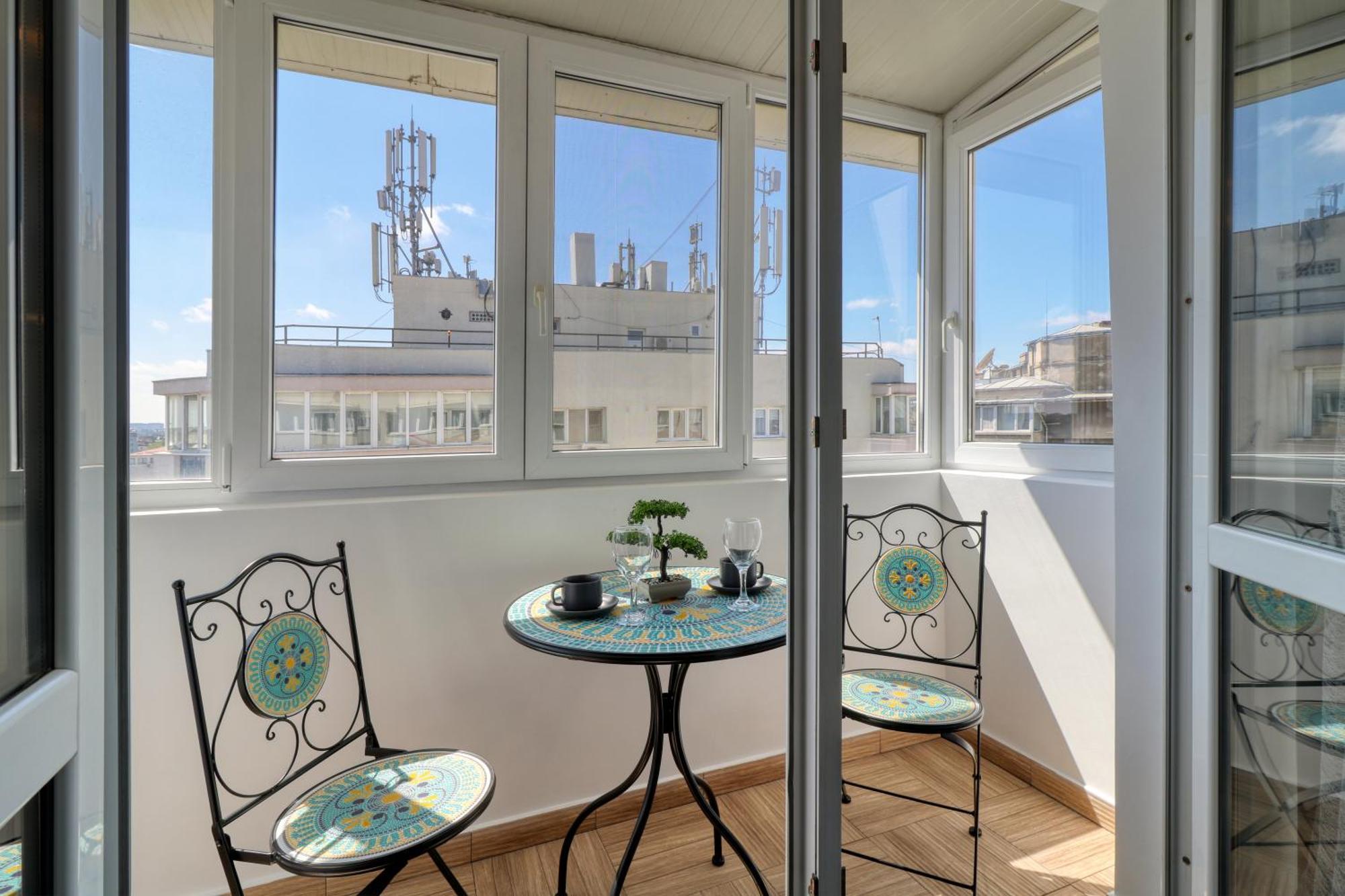 Rdi Elegance Apartment Downtown Bukarest Exteriör bild